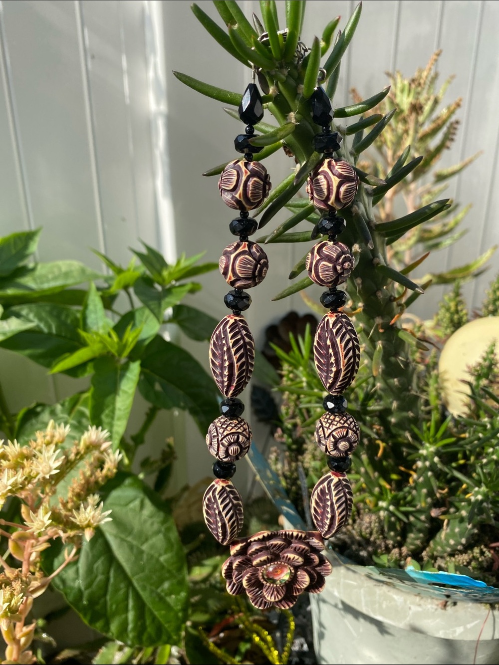 Handcrafted Brown and Black Floral Bead Necklace - Women Jewelry